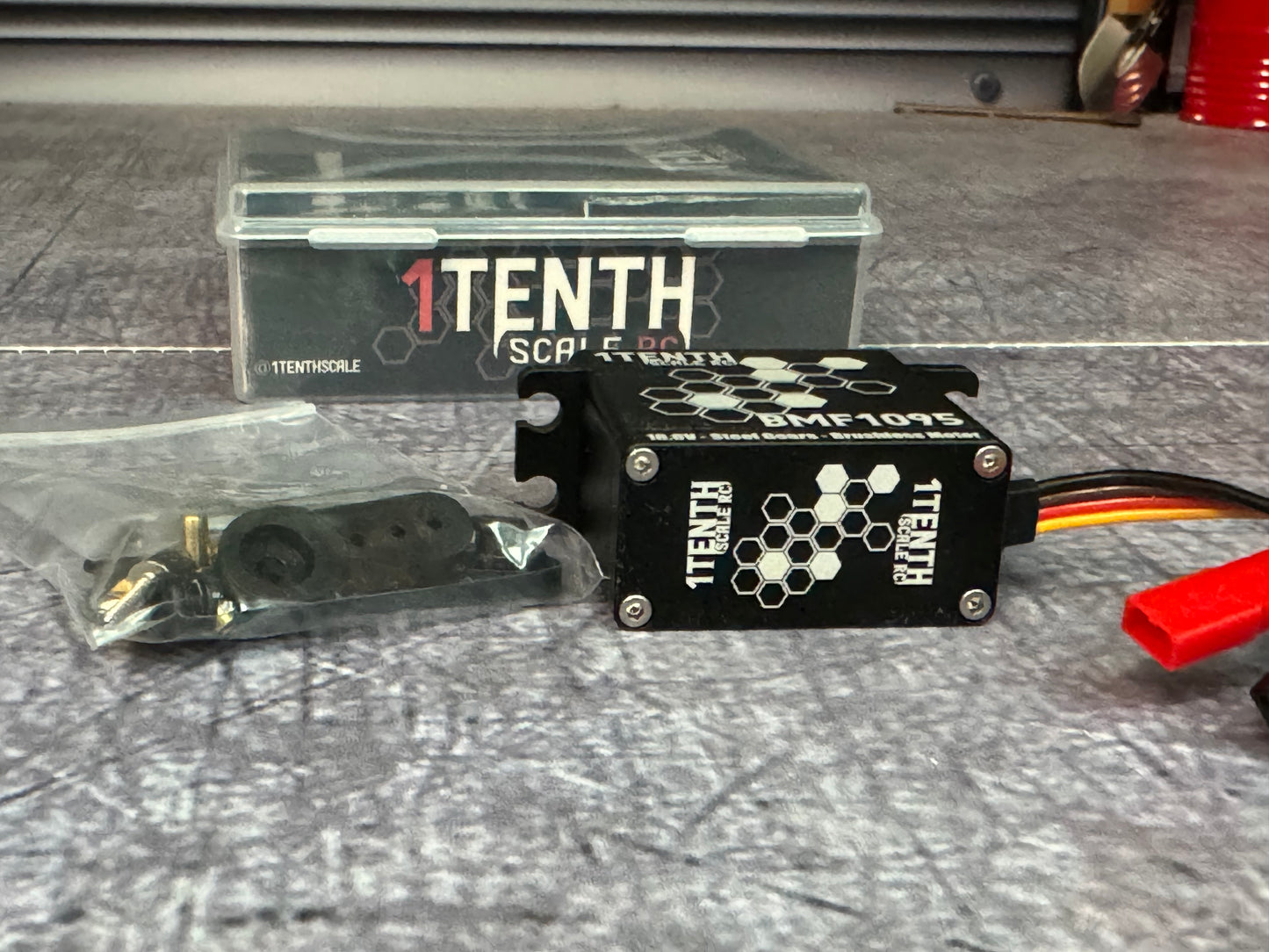 1Tenth - BMF1095 Direct Power 16.8V 25T Steel Gear Servo