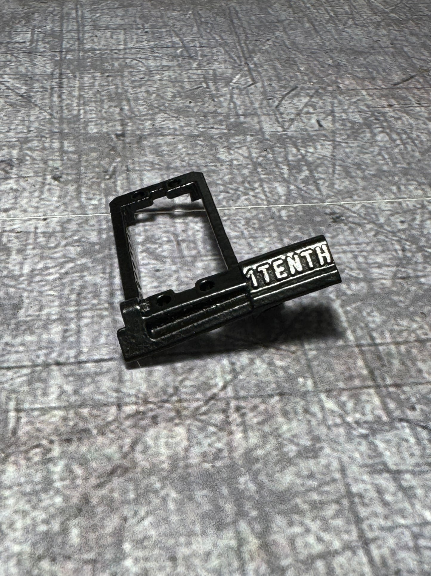 1Tenth - Aluminum BTA Servo Mount and 4 Link Adapter for Vanquish F10 Portal