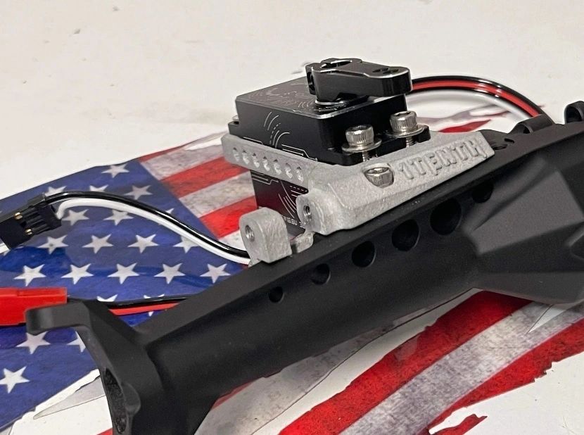 1Tenth - Aluminum BTA Servo Mount and 4 Link Adapter for VP Offset Capra F9