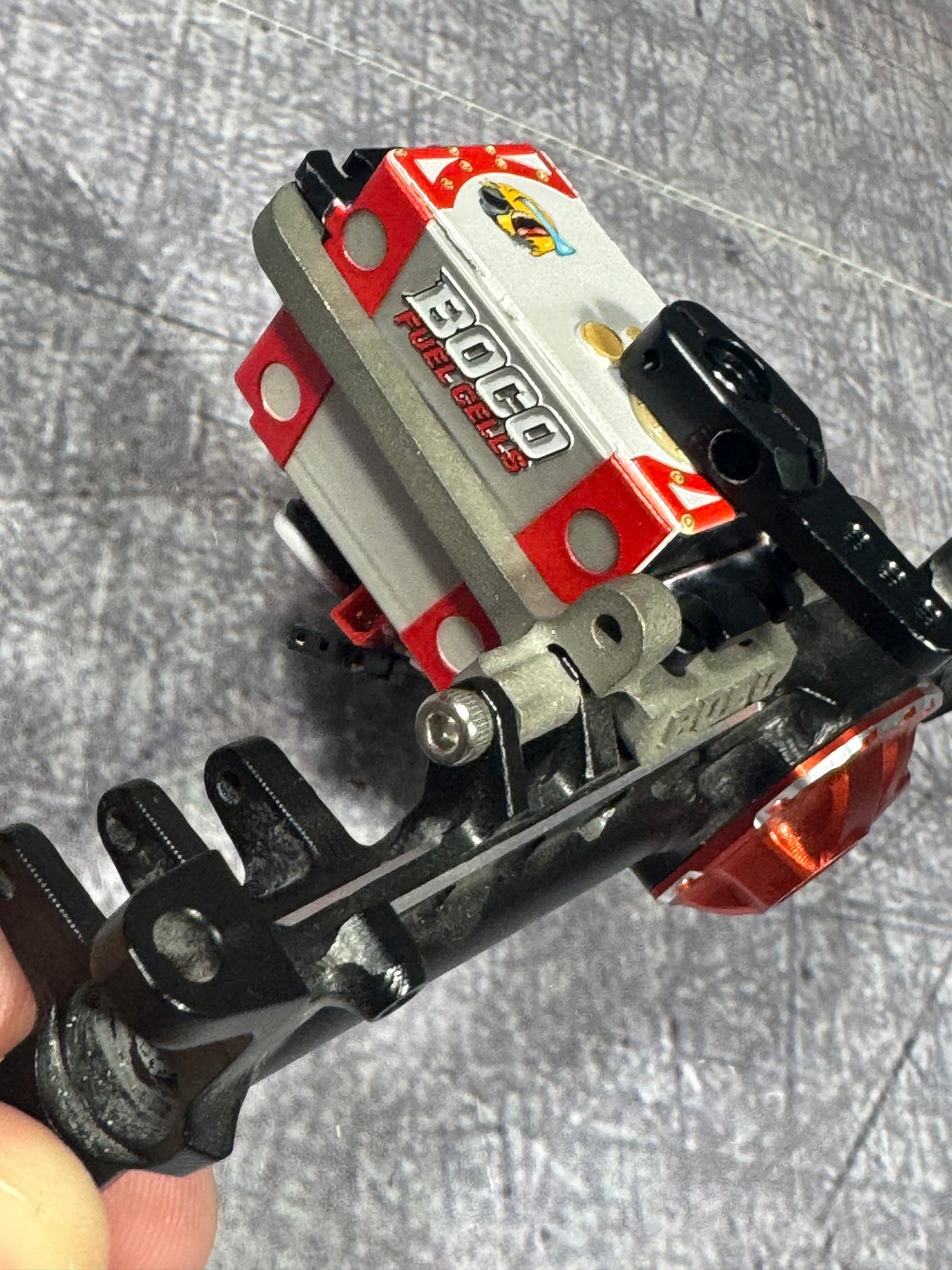 Fuel Cell - Lil Spinner 34KG 4S Direct Power Low Profile Servo