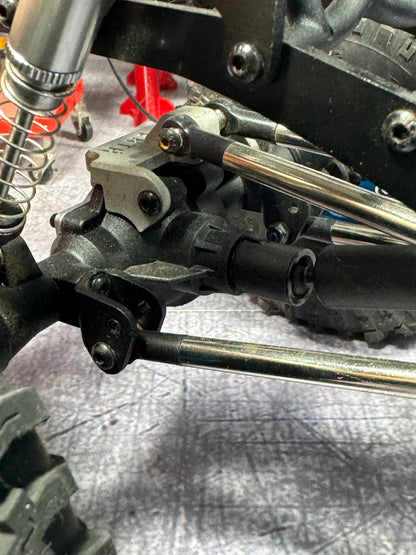 1Tenth - Low Life Rear Link Riser for Redcat Ascent / Gen9 Axle